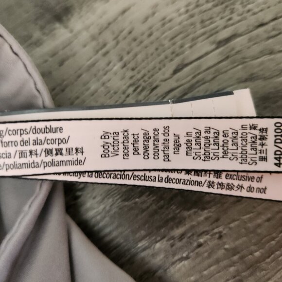 NWT Victoria's Secret Body by Victoria Racerback Perfect Coverage Bra - Size 44D - Picture 10 of 12